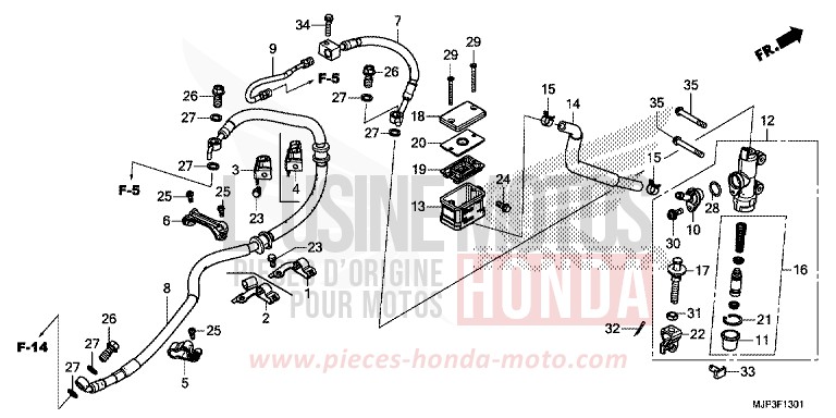 REAR BRAKE MASTER CYLINDER (CRF1000A/CRF1000D) de Africa Twin CANDY PROMINENCE RED (R342) 2017